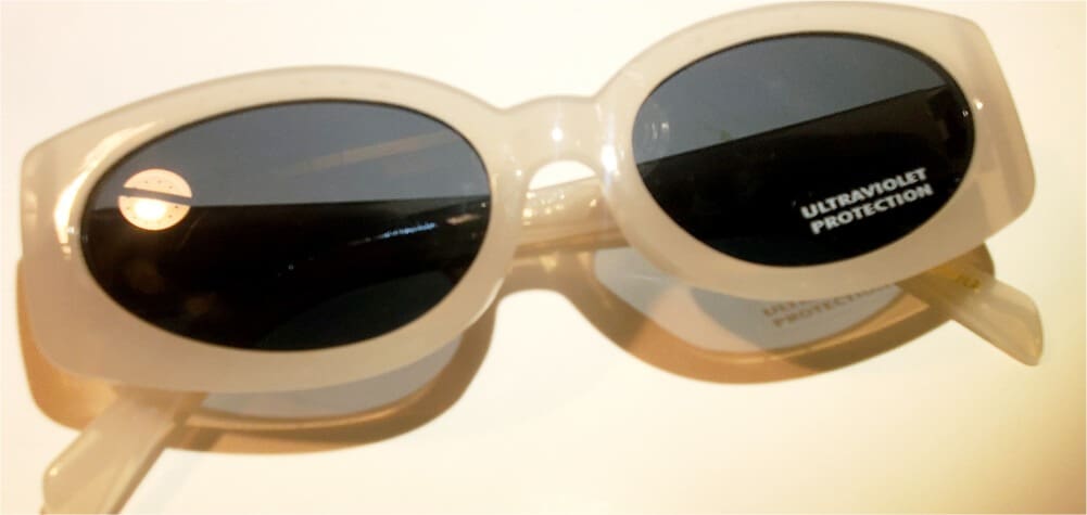 Off White Retro Sunnies